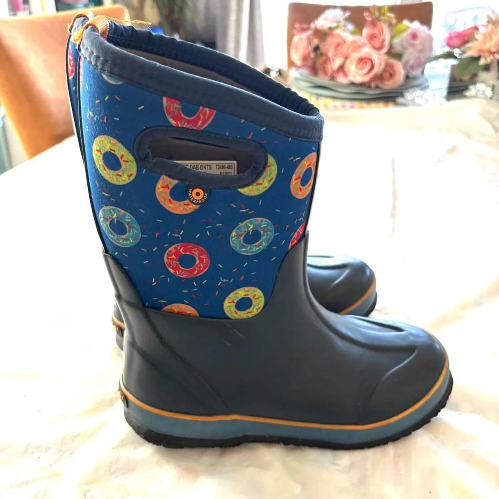 Bogs Blue Multi Donut Waterproof Boots Blue Pink Yellow SZ 4 Youth Good Cond